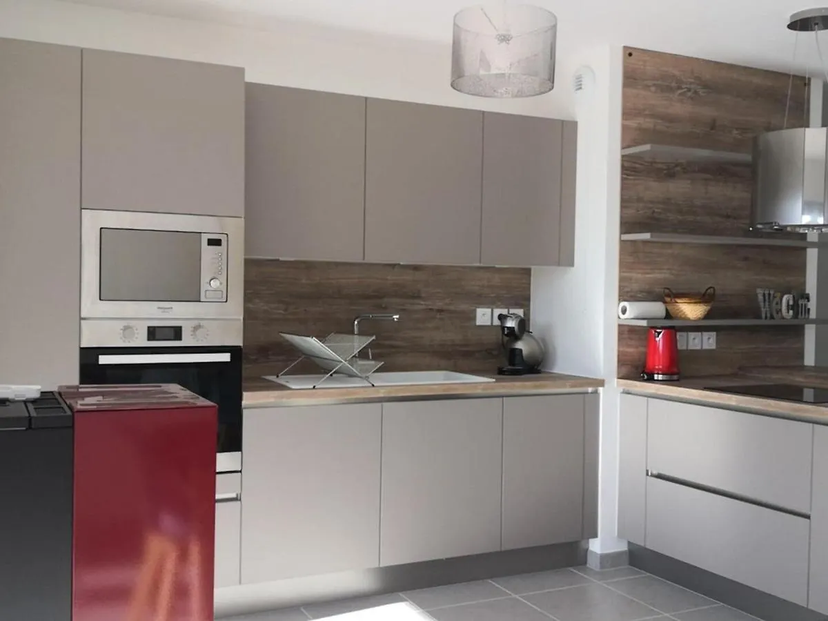 Appartement Lumineux Et Spacieux Avec Terrasse Et Parking, A 15 Min A Pied Du Centre, Parfait Pour 6 Pers ! - Fr-1-548-6 Villard-de-Lans Apartment